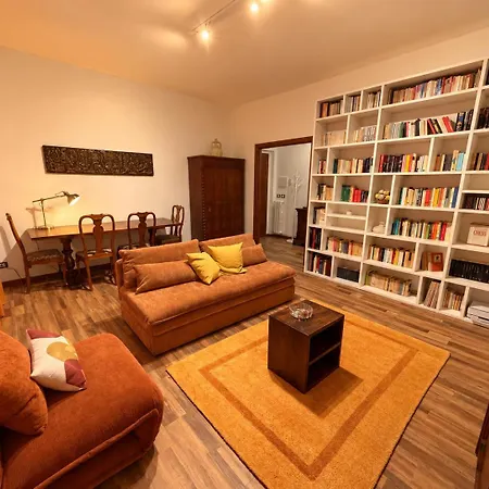 Casa Giulia Elegante A Appartamento *